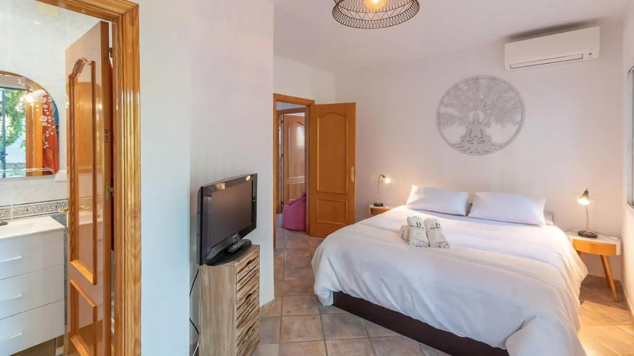 Villa El Arco Iris De La Montana Sayalonga By Ruralidays Holiday home