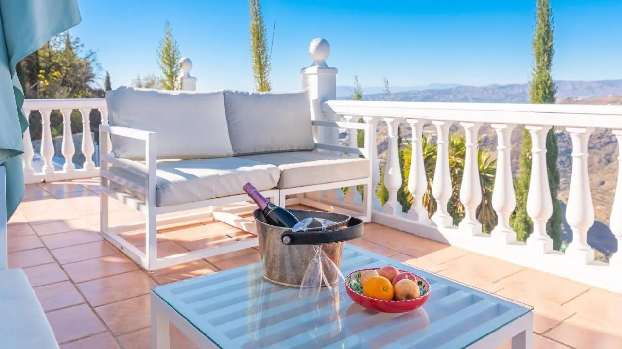 Villa El Arco Iris De La Montana Sayalonga By Ruralidays Holiday home
